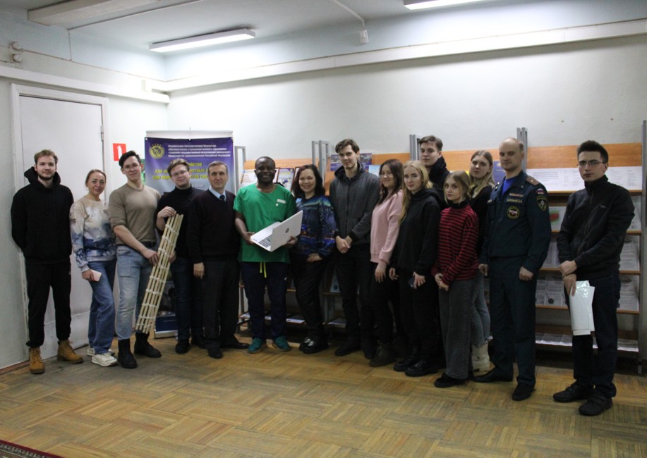 Выставка-конкурс в ТОУНБ им. А.М. Горького